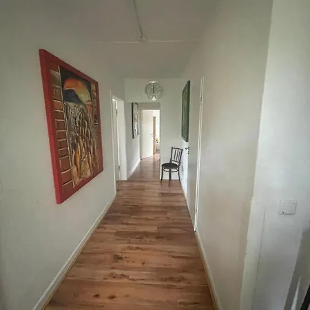 Einfache Monteurzimmer In Homestay